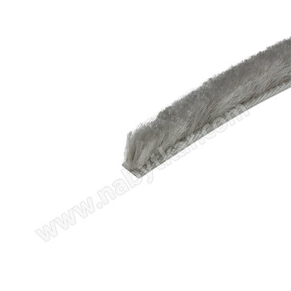 UNI Štetina 10x6,8mm (1bal=100m), vymedzovacia, bez lepidla UNI Štetina 10x6,8mm (1bal=100m), vymedzovacia, bez lepidla