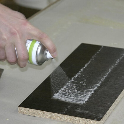 Kontaktné lepidlo Perdix spray 500 ml 