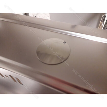 Záslepka na otvor pre bateriu / Alveus